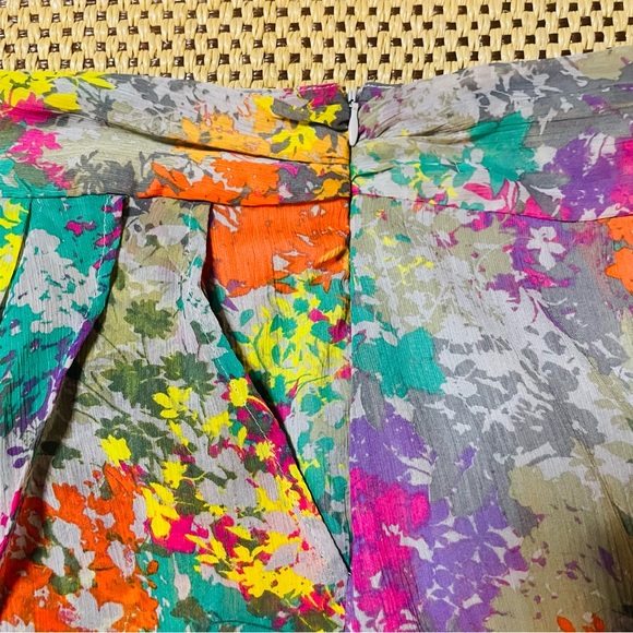 Sheer Tulip Skirt Abstract Multicolor Mossimo Supply Co. Women’s Medium - Picture 4 of 8